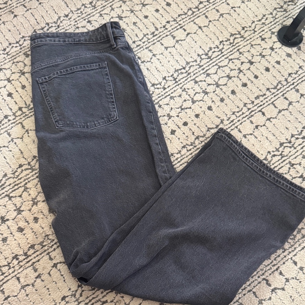 Old Navy Women’s Dark Gray Wide Leg Jeans